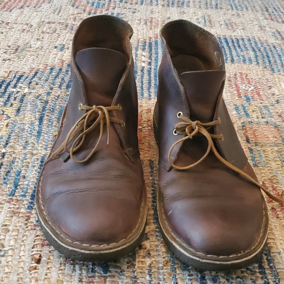 Clarks Other - Clarks Leather Chukka Boots
